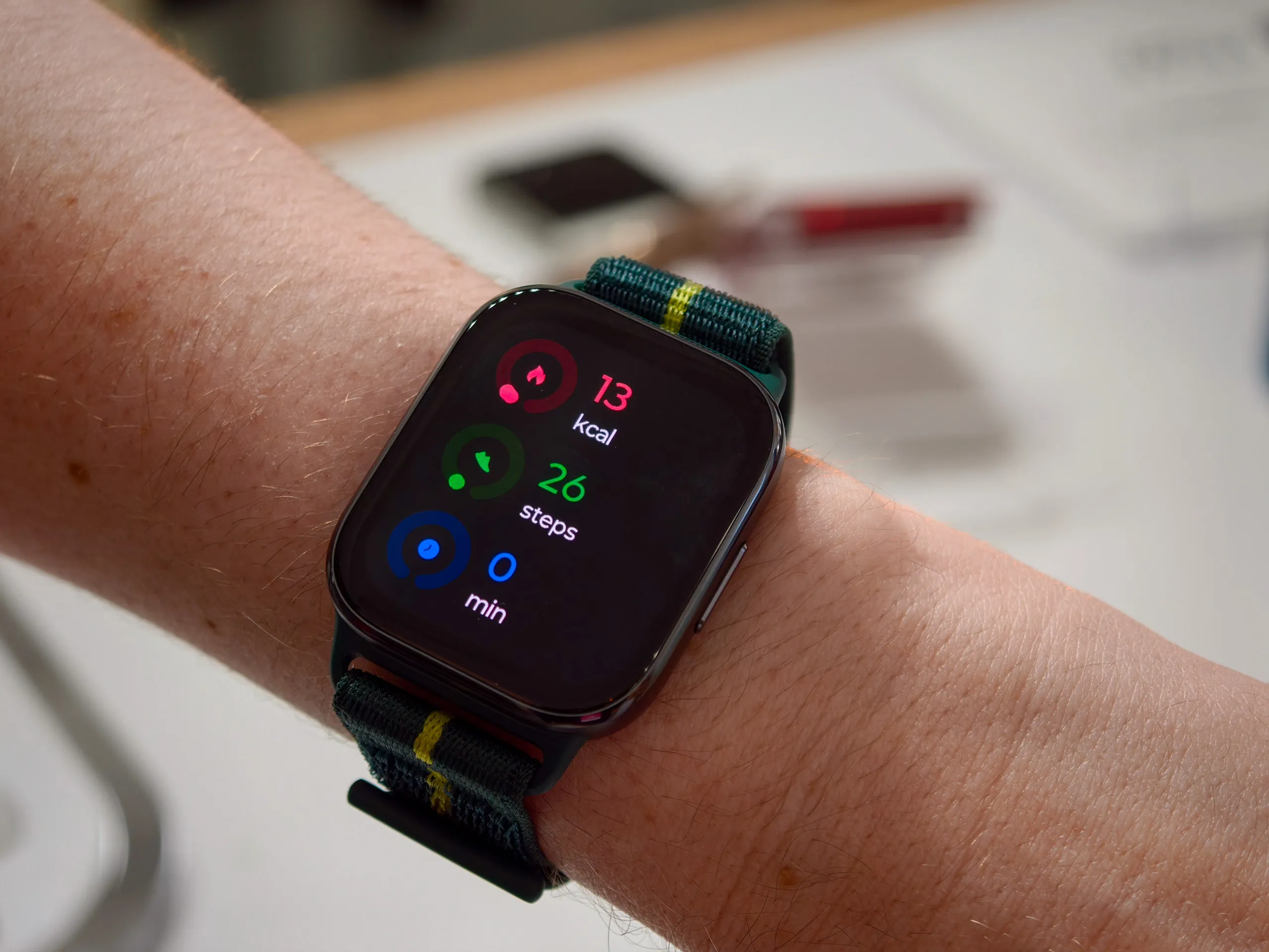 Activity tracking on the new Moto Watch Fit 2025