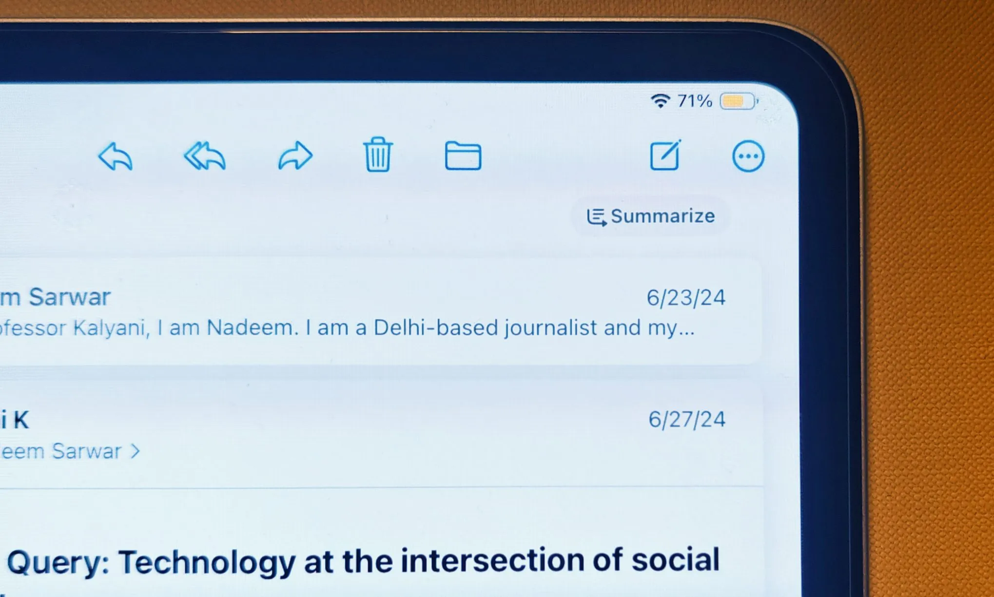 Summarize feature in Apple Mail.