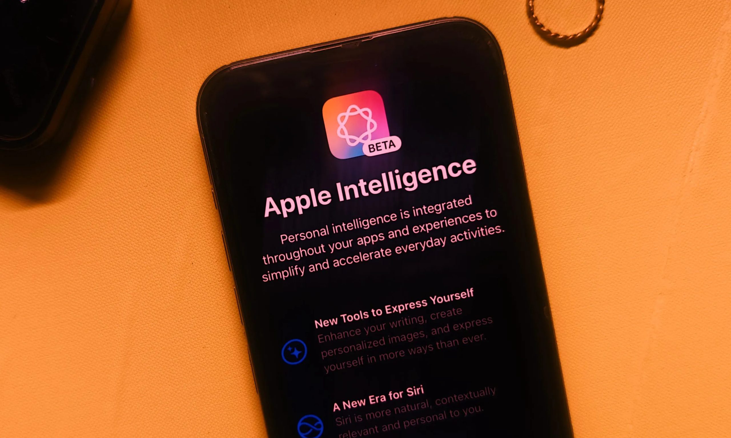 تحديث Apple Intelligence على iPhone 15 Pro Max.