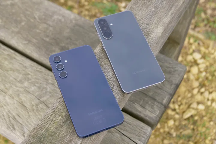 هاتفا Samsung Galaxy A56 و Galaxy A55.