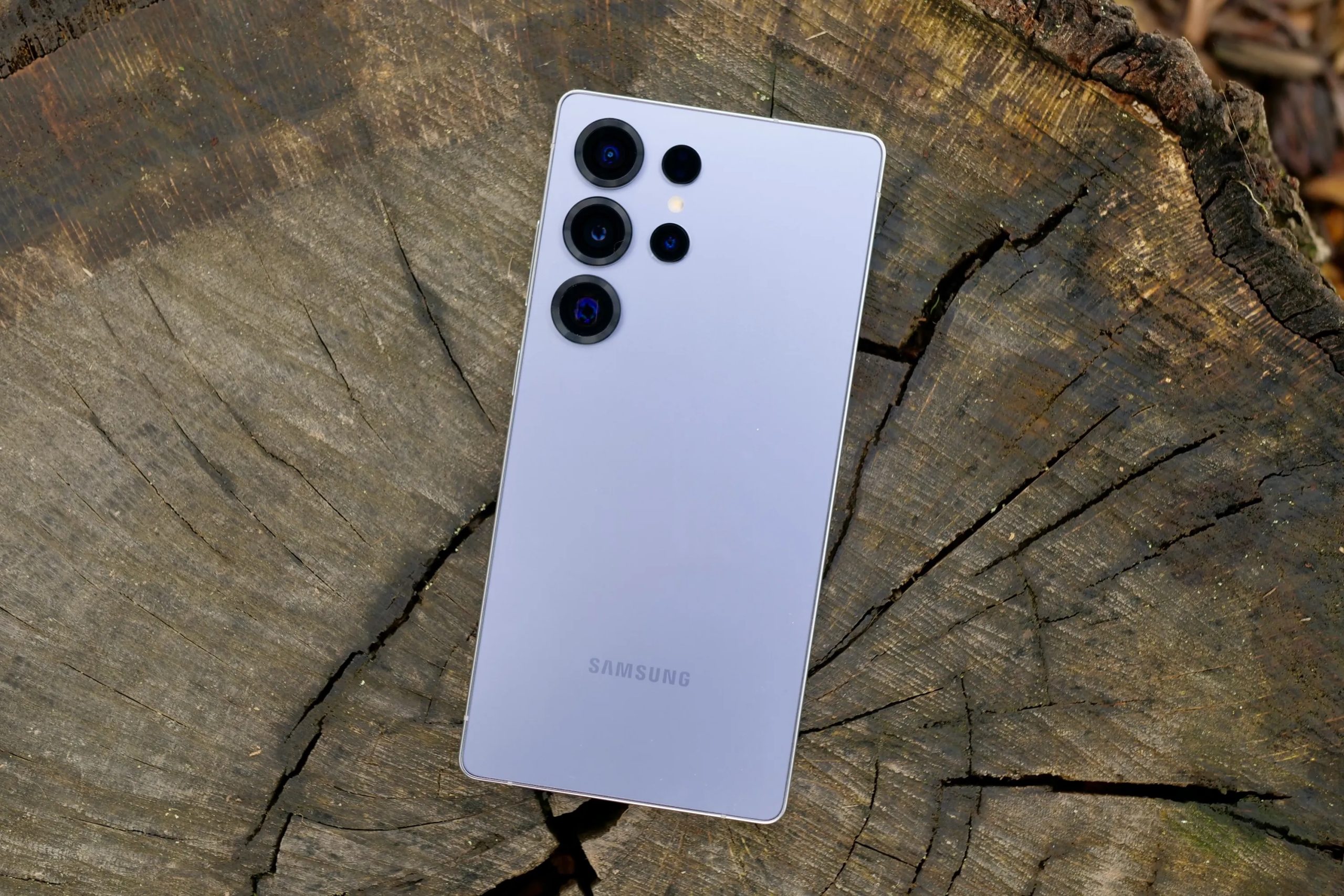 The back of the Samsung Galaxy S25 Ultra.