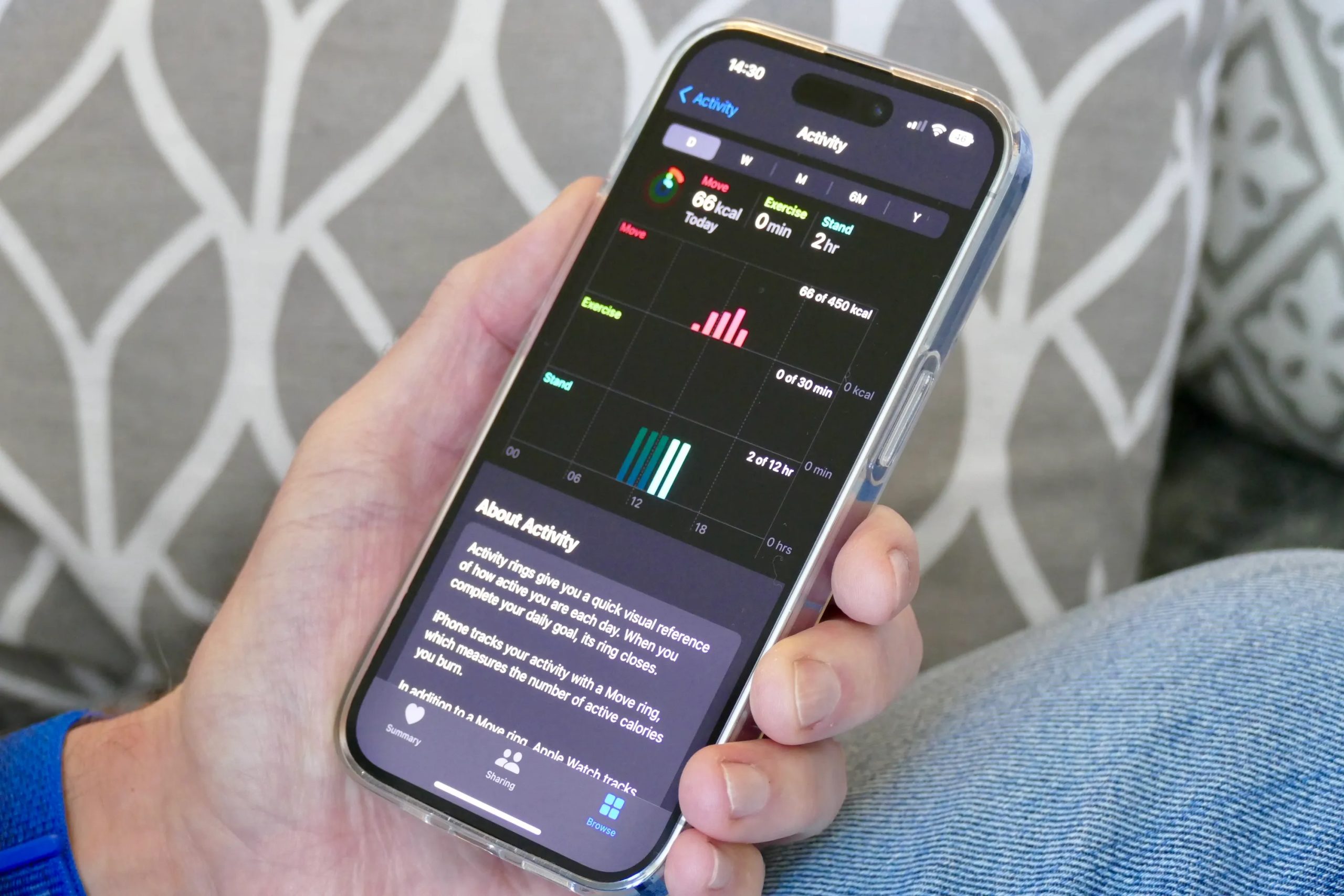 تطبيق الصحة من Apple على iPhone 14 Pro.