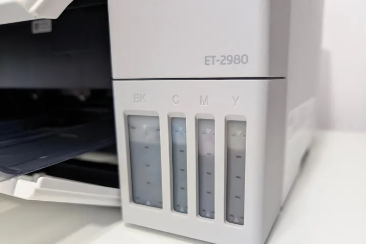 EcoTank ET-2980 initialization lowers levels, but that ink isn't lost.