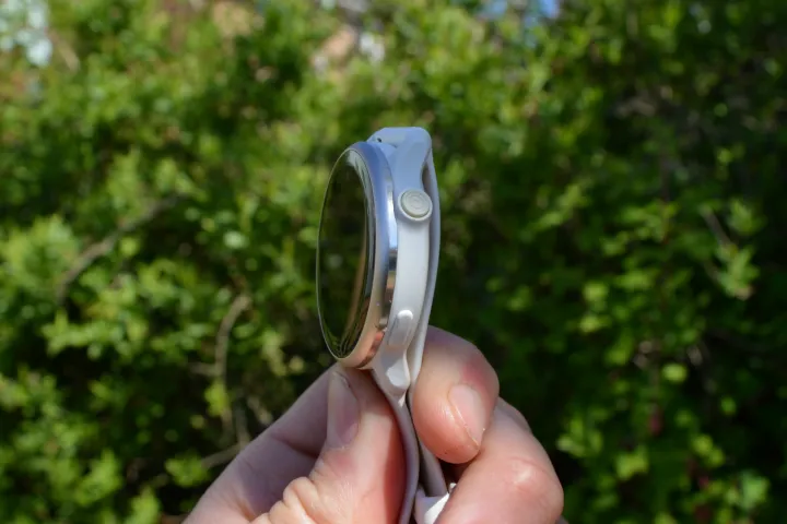 أزرار Garmin Vivoactive 6.