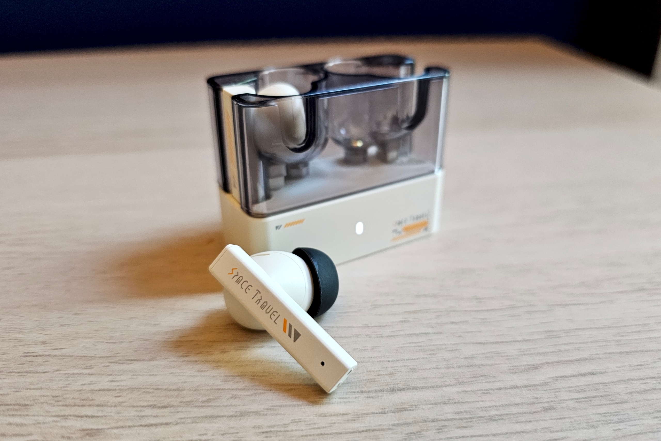 سماعات الأذن Moondrop Space Travel.