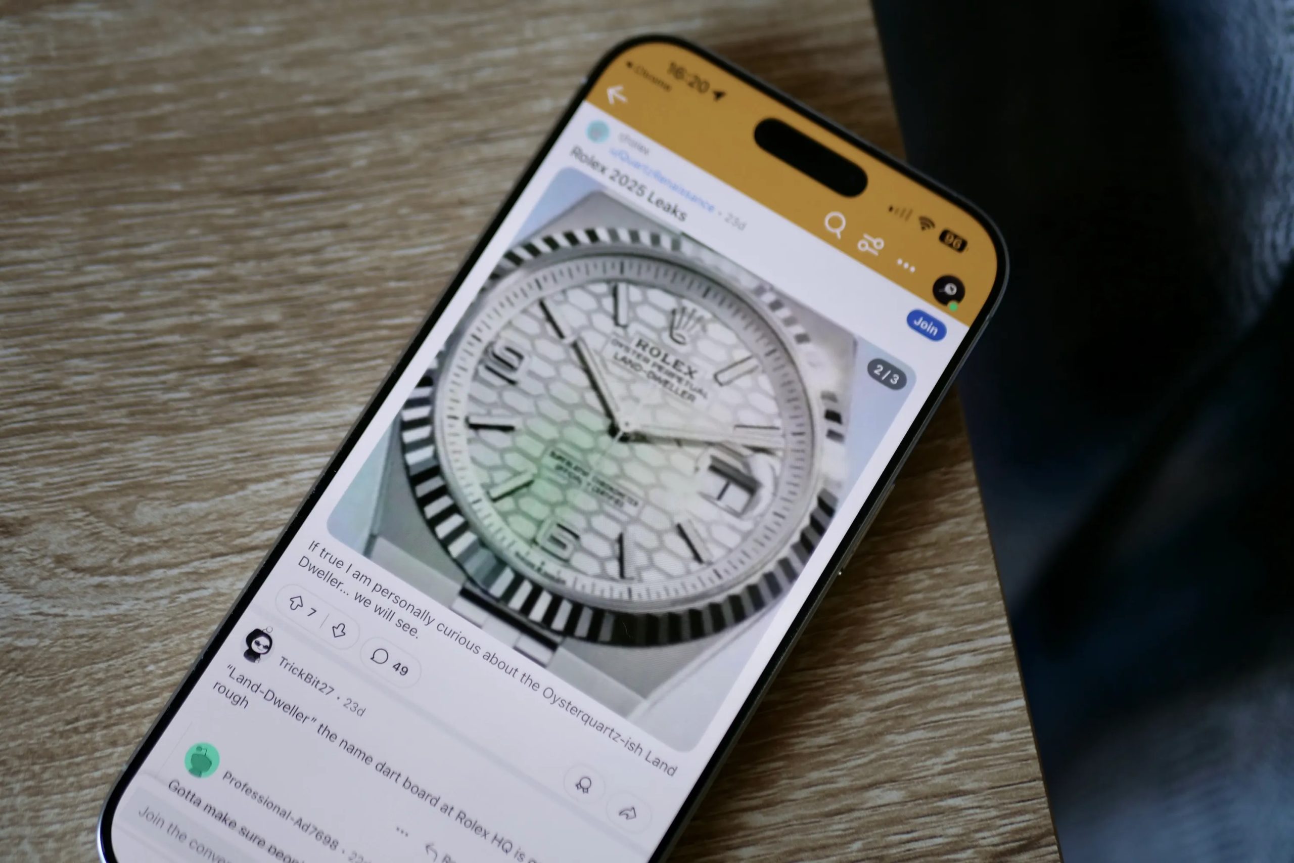 صورة مسربة لهاتف iPhone 16 Pro Max تعرض صورة مسربة لساعة Rolex Land Dweller.