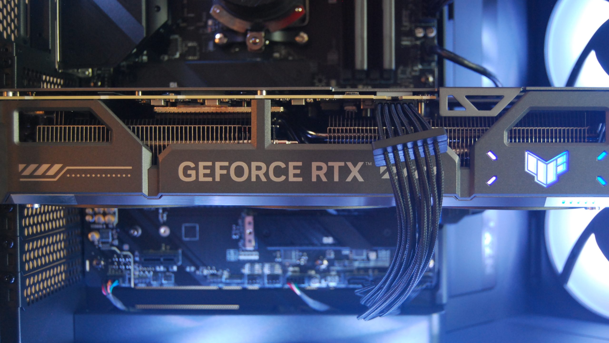 NVIDIA RTX 5070 Ti (ASUS TUF Gaming)