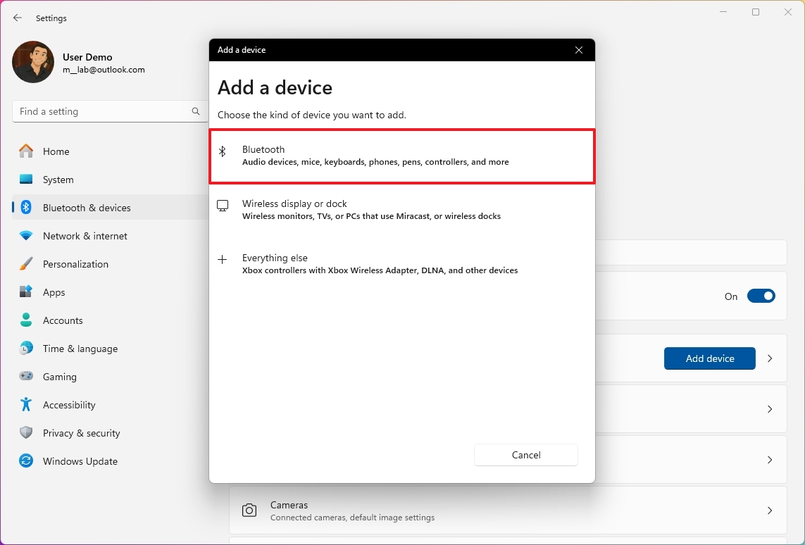 Wireless display or dock