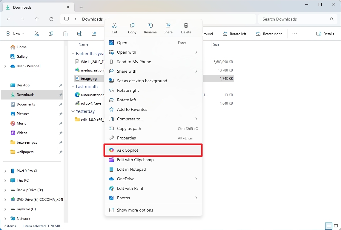 File Explorer Ask Copilot option