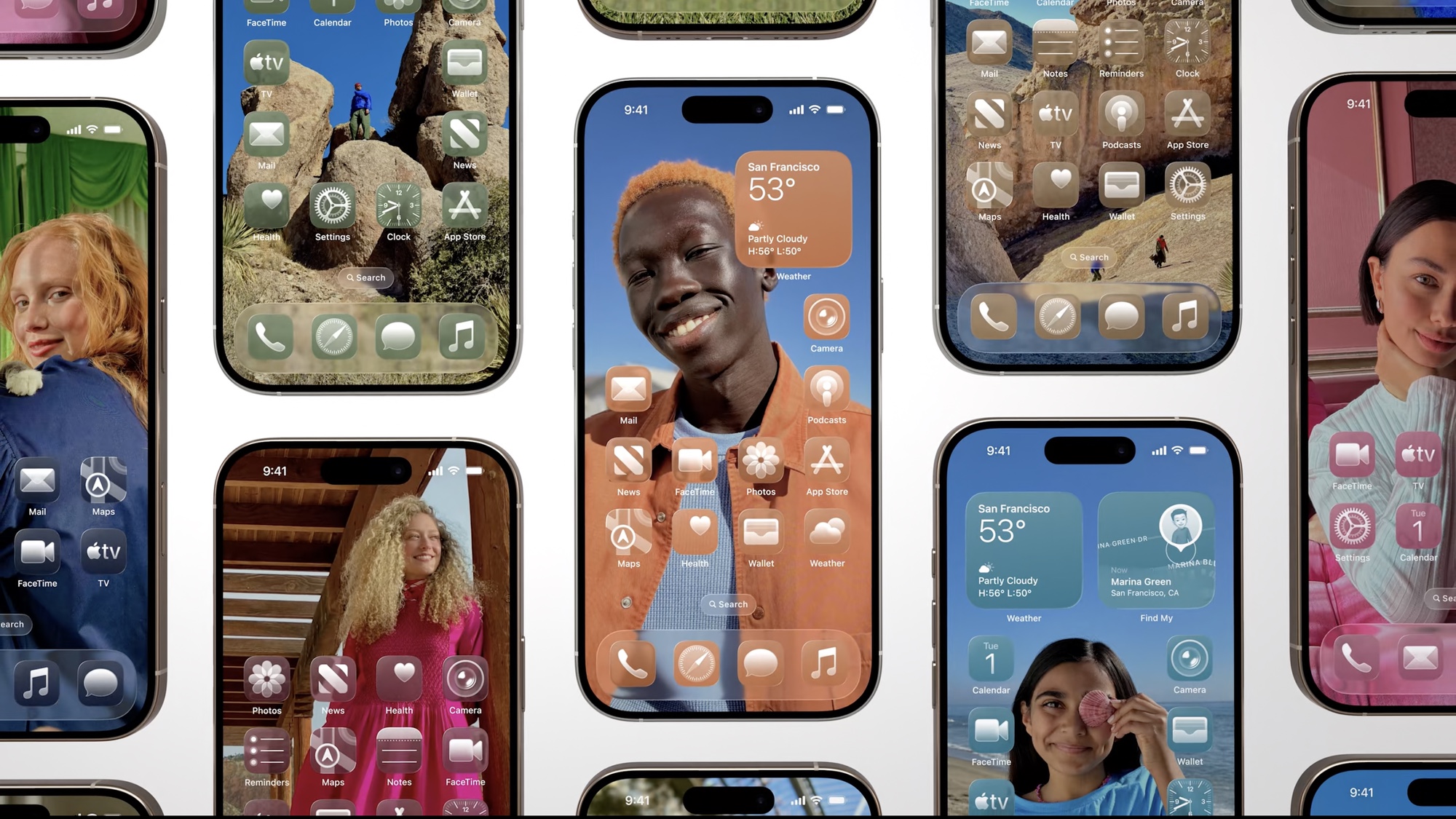 أيقونات تطبيقات ملونة في واجهة iOS 26 الزجاجية السائلة