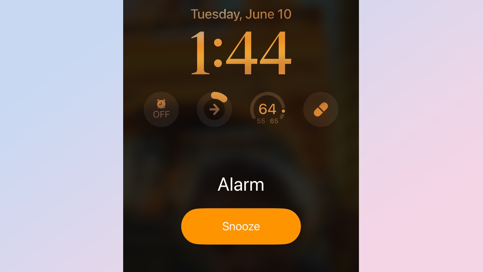 Alarm with snooze button on iPhone lock screen