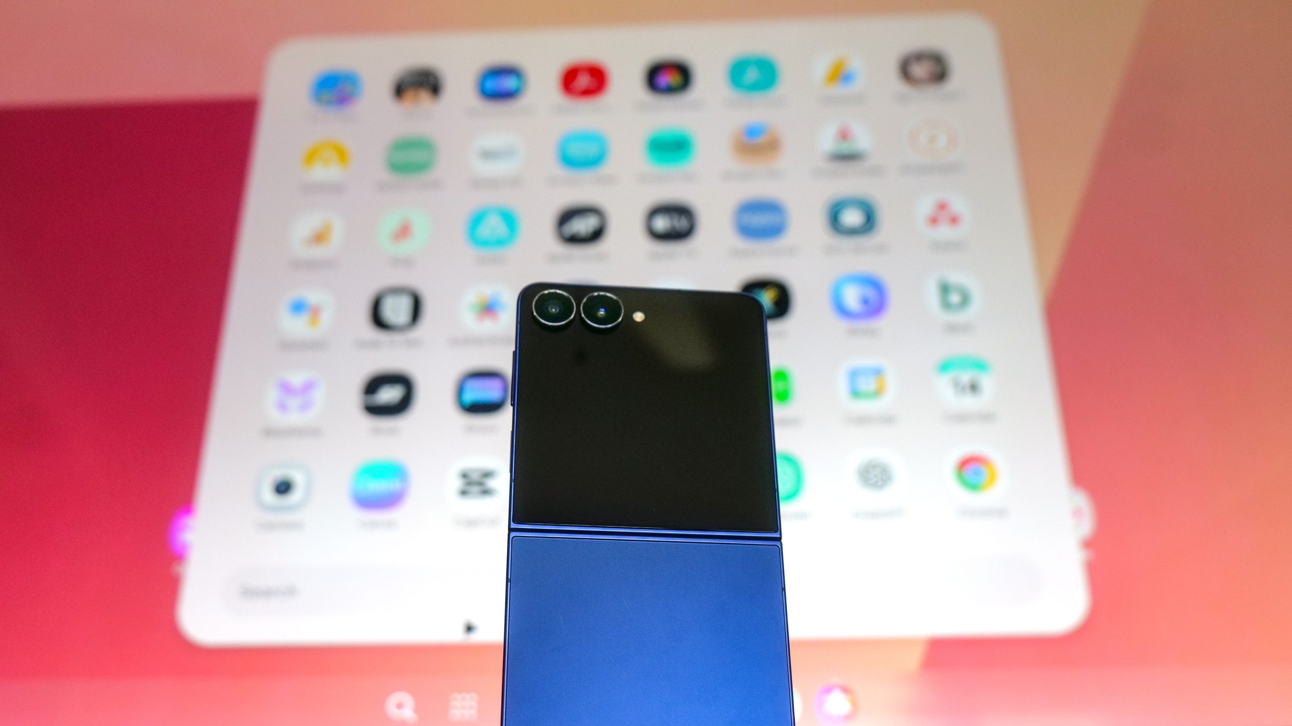 Samsung DeX on Galaxy Z Flip 7.