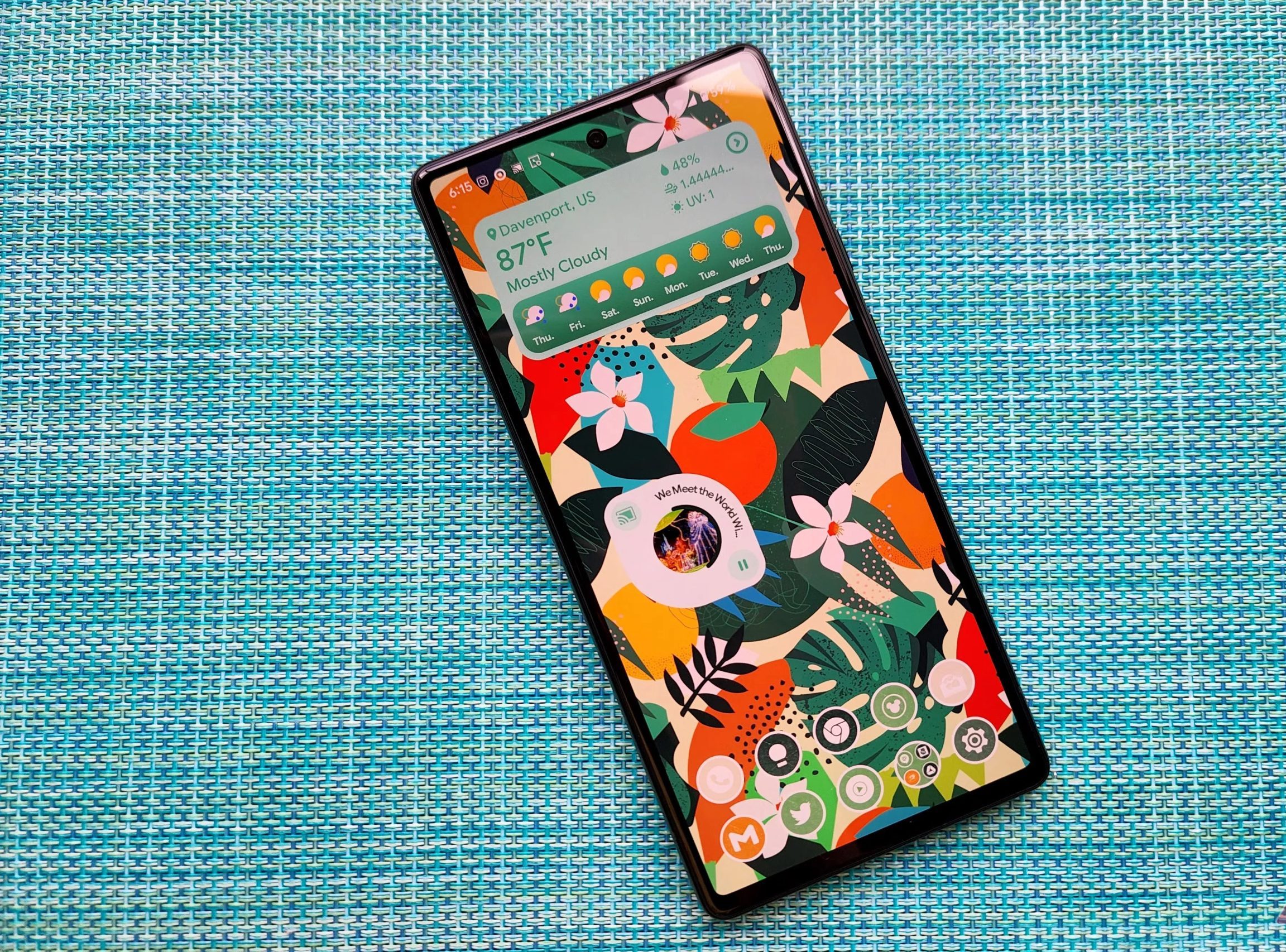 Smart Launcher running on a Pixel running Android 13