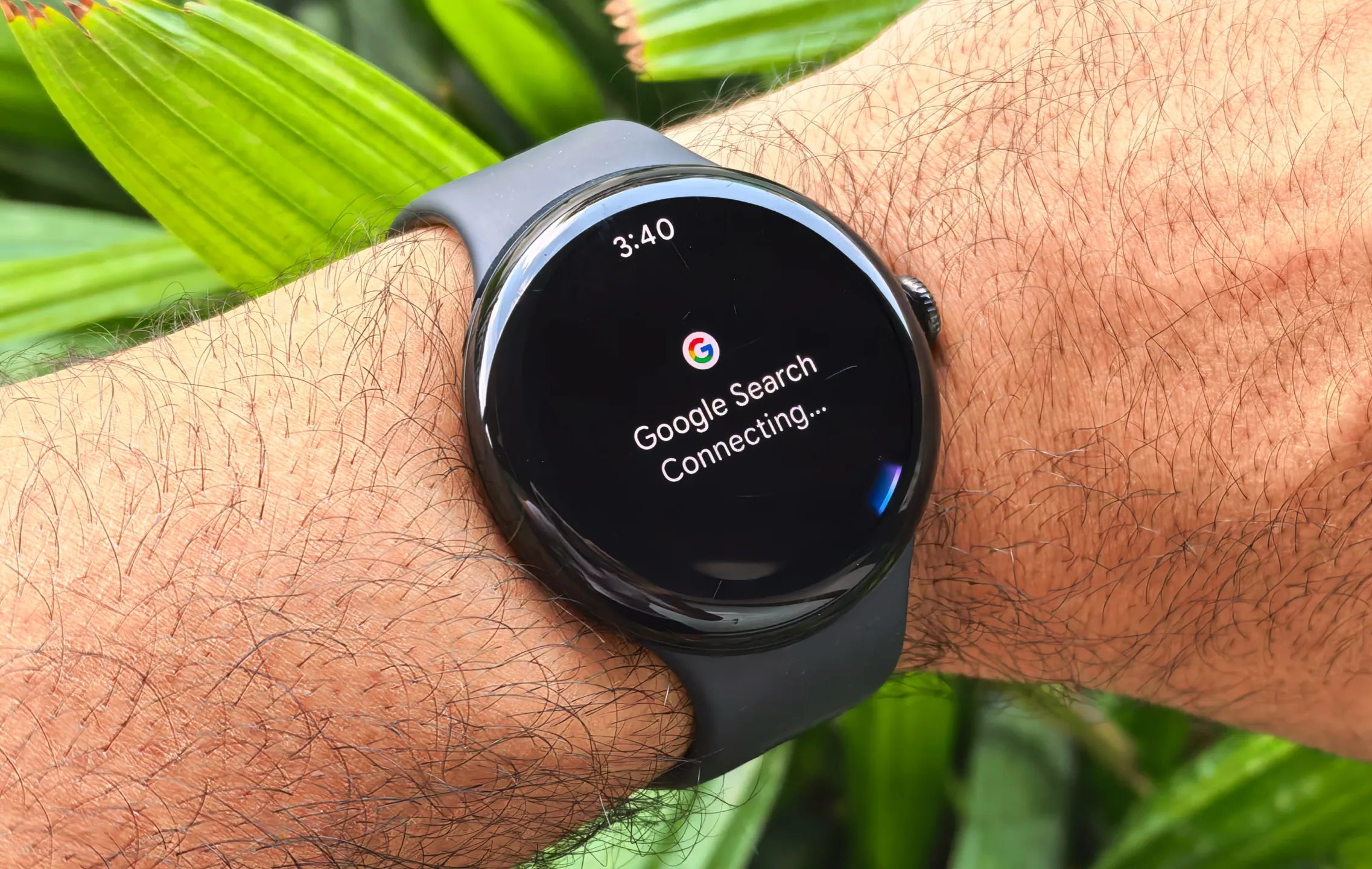 Gemini using Google Search on Pixel Watch 3