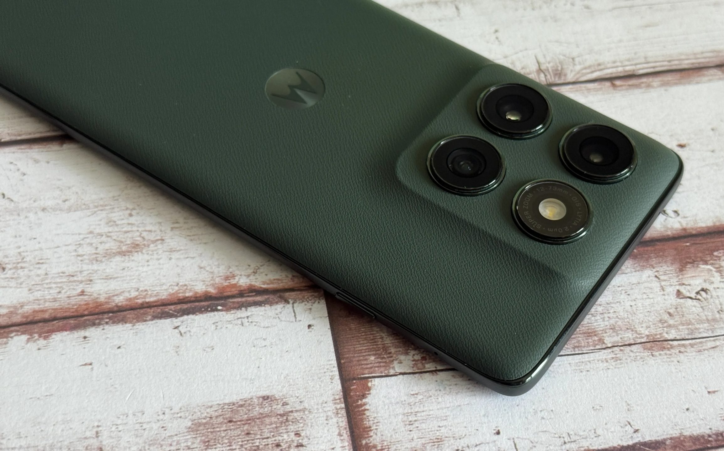 Downward angle of the Motorola Edge 2025 camera system