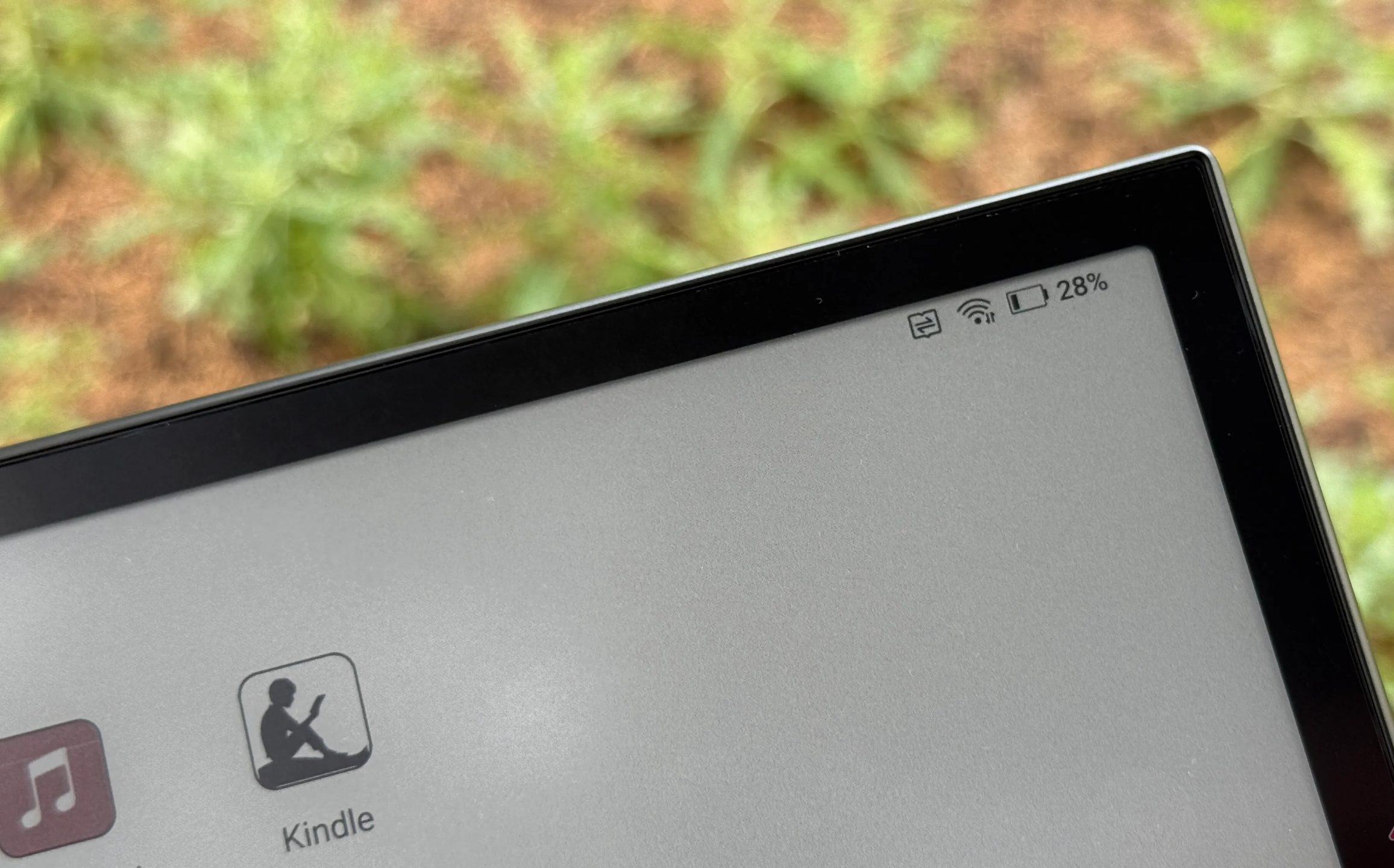 مؤشر البطارية في Boox Note Air4 C