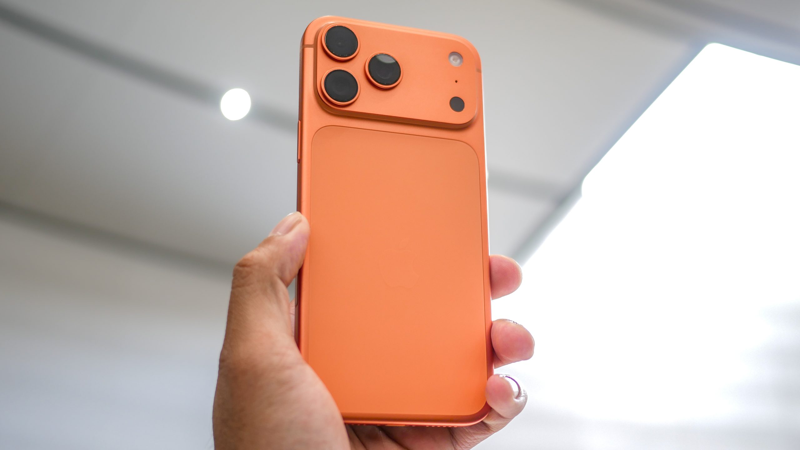 تجربتي الشاملة مع جميع أجهزة iPhone 17 الجديدة: وهذا هو الجهاز الذي سأشتريه فعليًا (مراجعة شاملة)