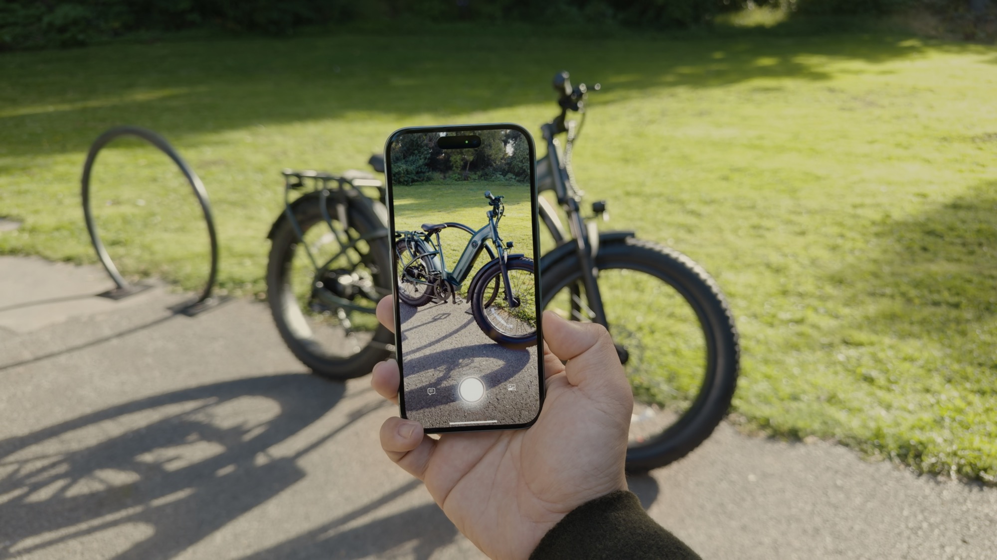 Glowtime iPhone 16 87