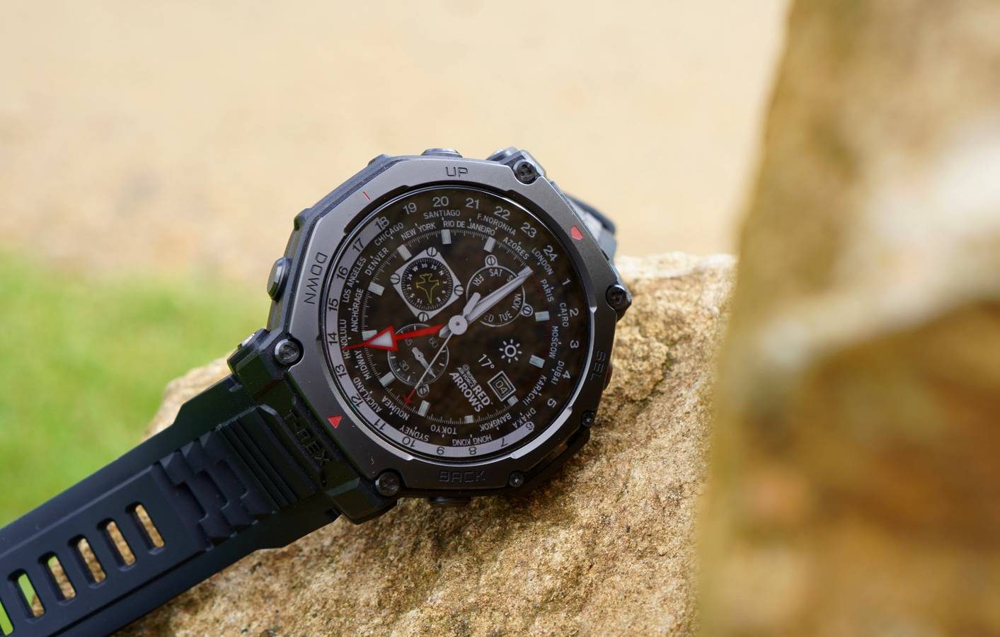 مراجعة شاملة لساعة Amazfit T-Rex 3 Pro: تصميم متين، اسم قوي، وعمر بطارية استثنائي يتفوق على المنافسين.