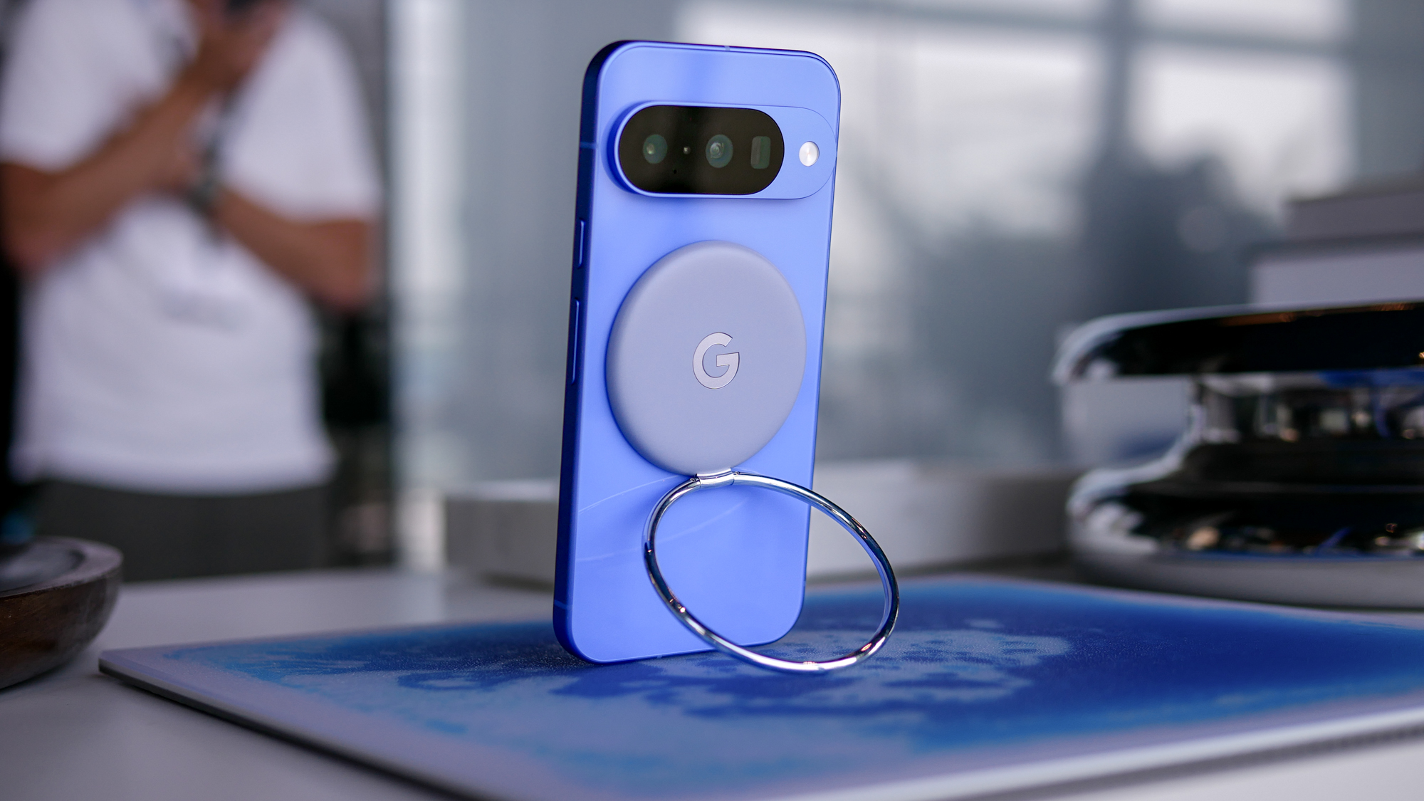 إكسسوارات Pixelsnap على Pixel 10.