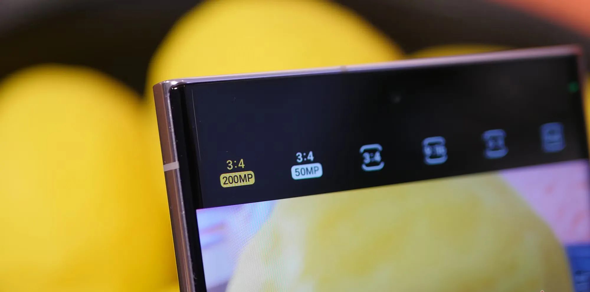 كاميرات هاتف Galaxy S23 Ultra تعرض 200 ميجابكسل