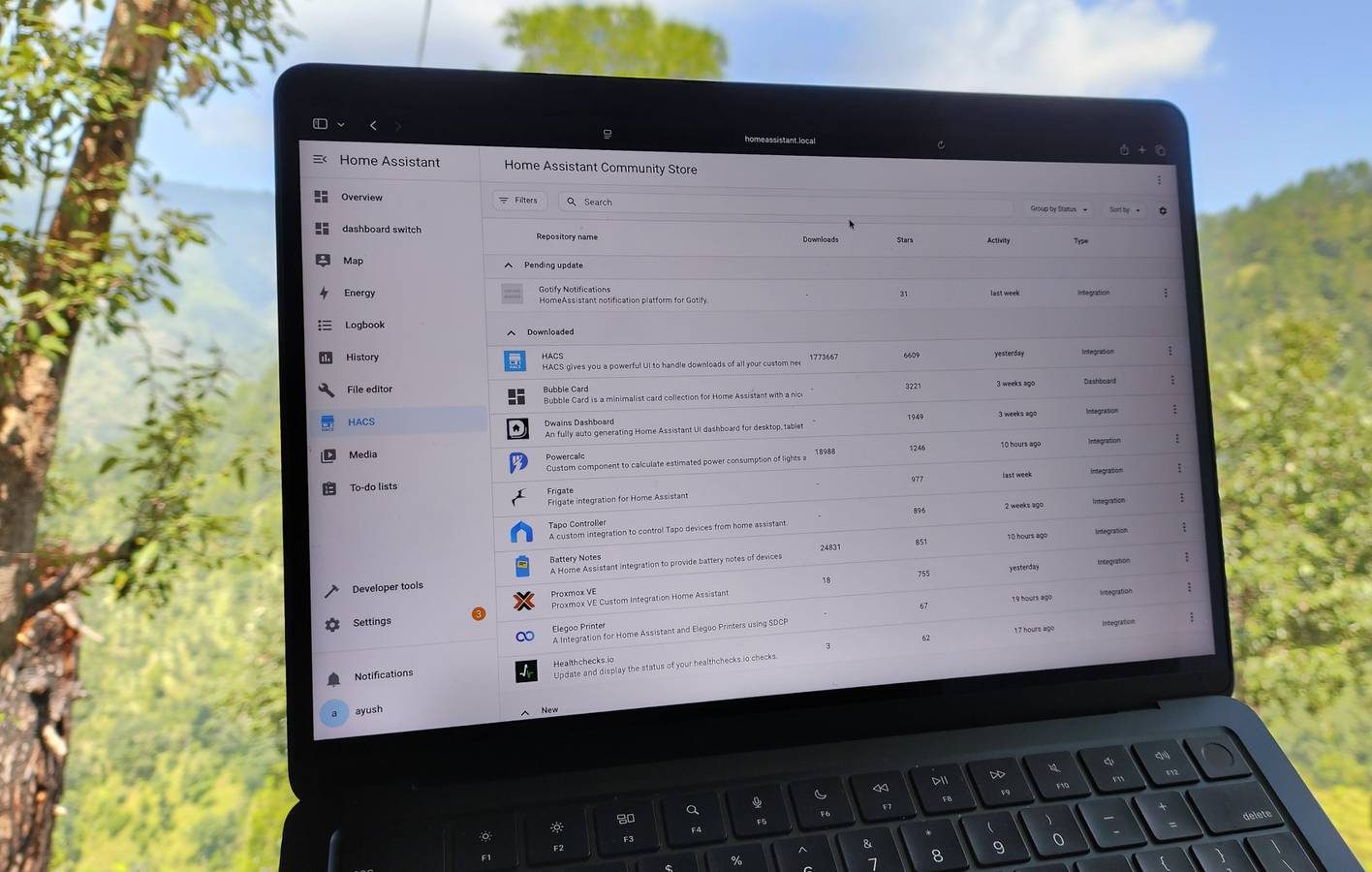 6 إضافات HACS الأكثر تميزًا لتحسين تجربة مستخدمي Home Assistant