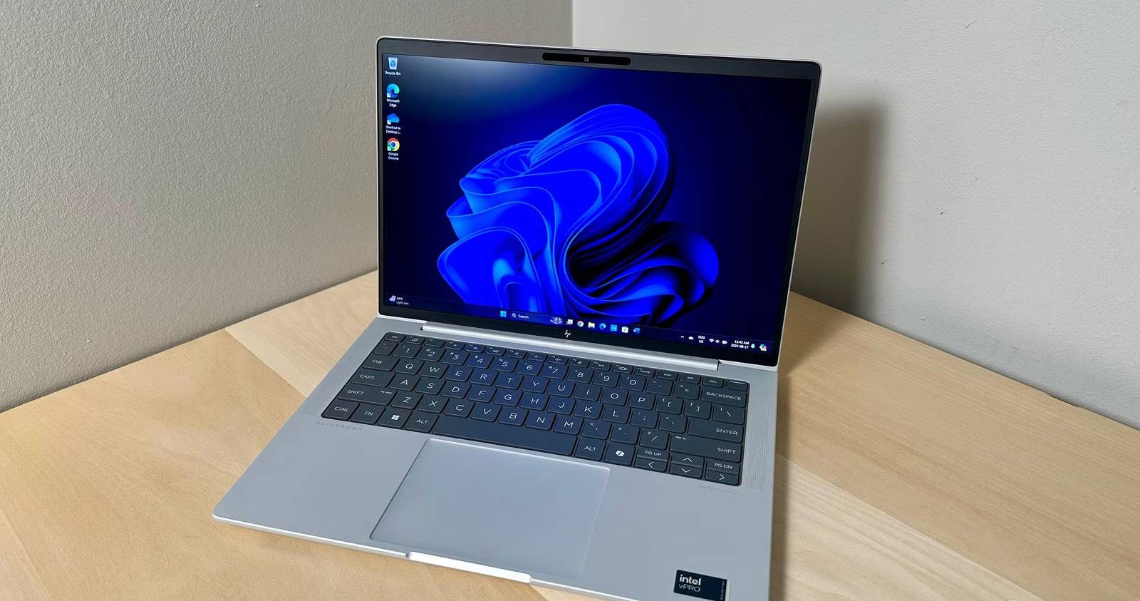 4 عادات سيئة في استخدام الكمبيوتر أحاول جاهدًا تجنبها: نصائح للحفاظ على أداء جهازك