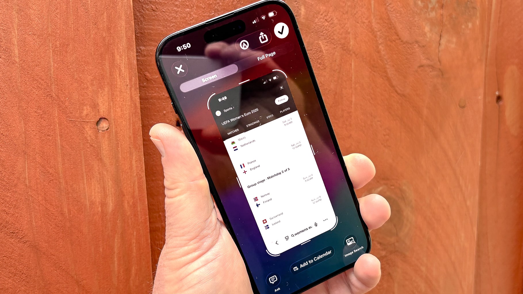الذكاء البصري في iOS 26 يستخدم لقطات الشاشة للبحث