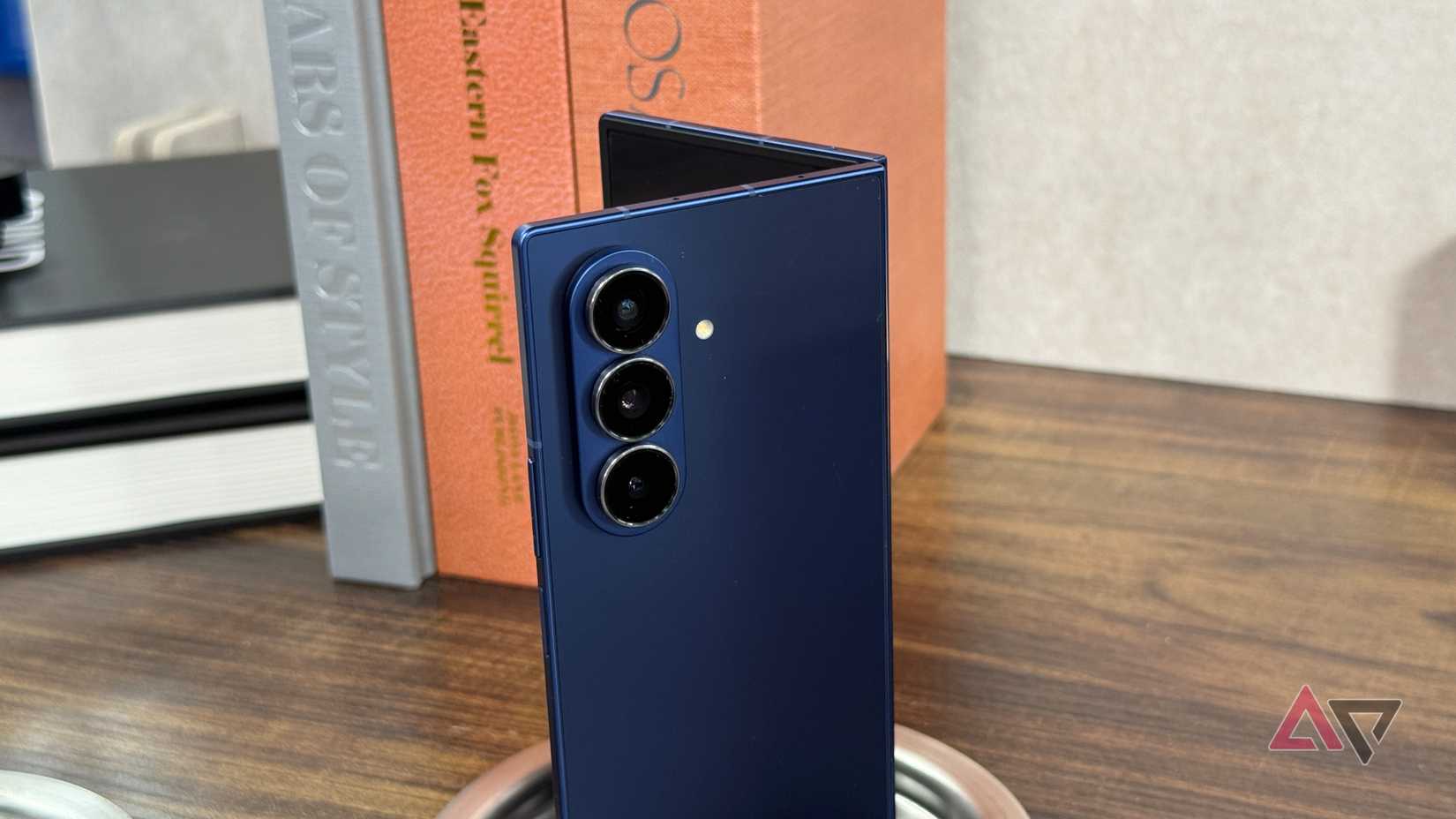 Samsung-Galaxy-Z-Fold-7-standing-with-camera-closeup