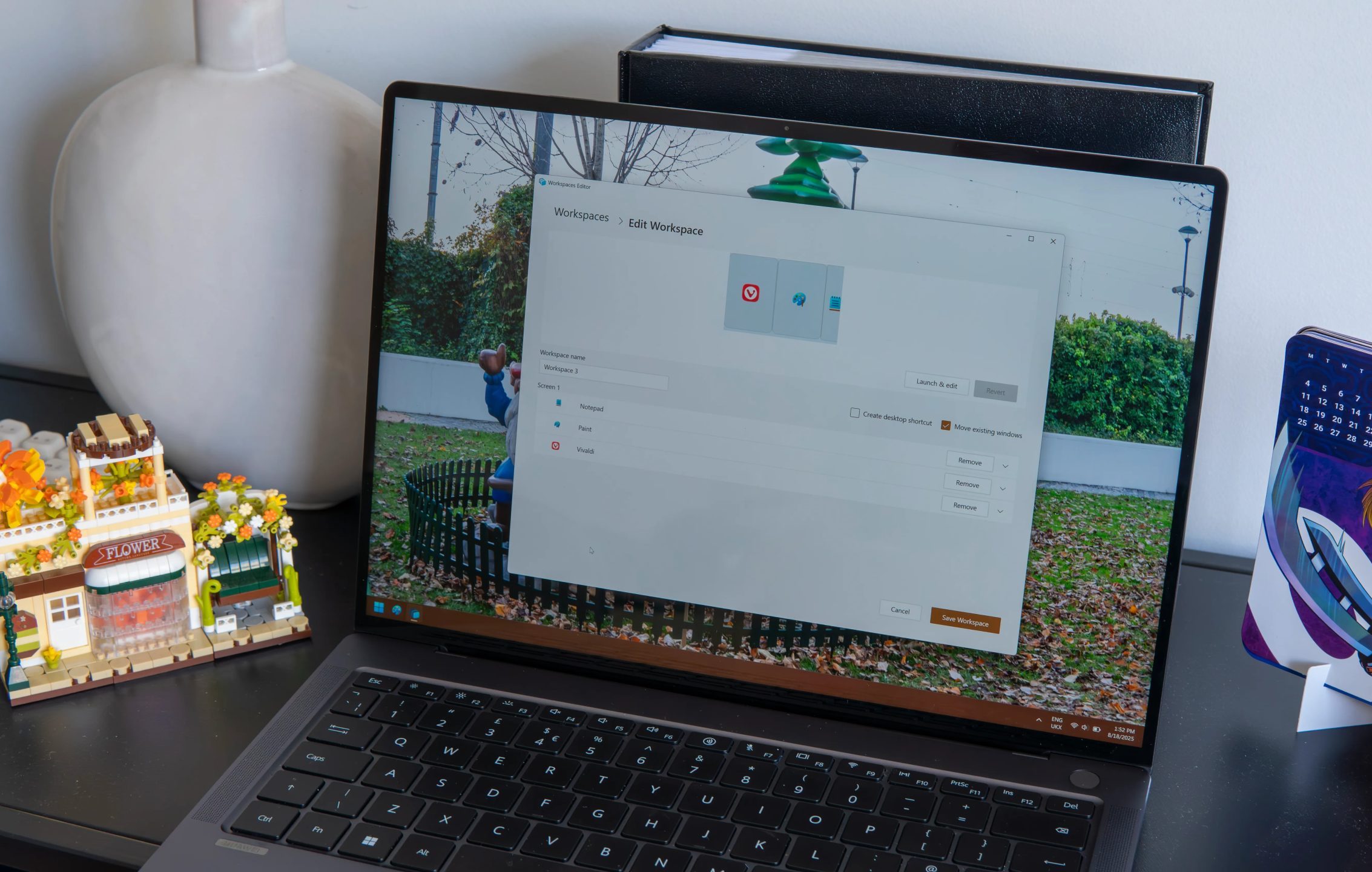 لابتوب Windows 11 يعرض نافذة PowerToys Workspaces