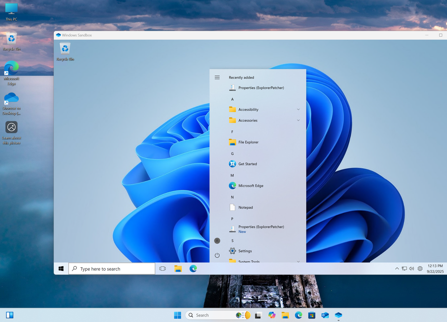 لقطة شاشة لقائمة ابدأ معطلة داخل WIndows Sandbox على Windows 11