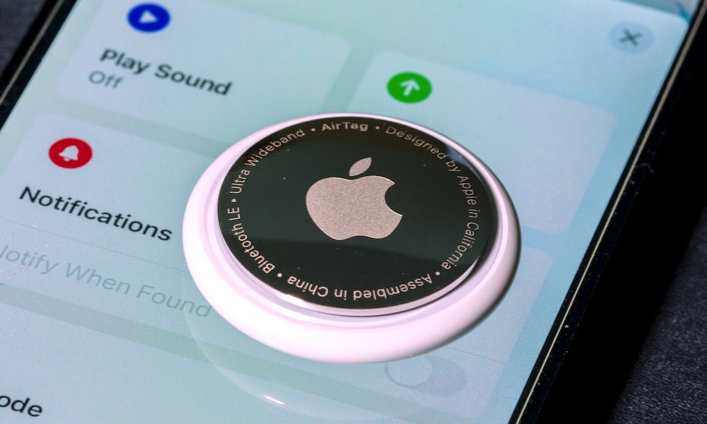 Apple AirTag وجهاز Find My