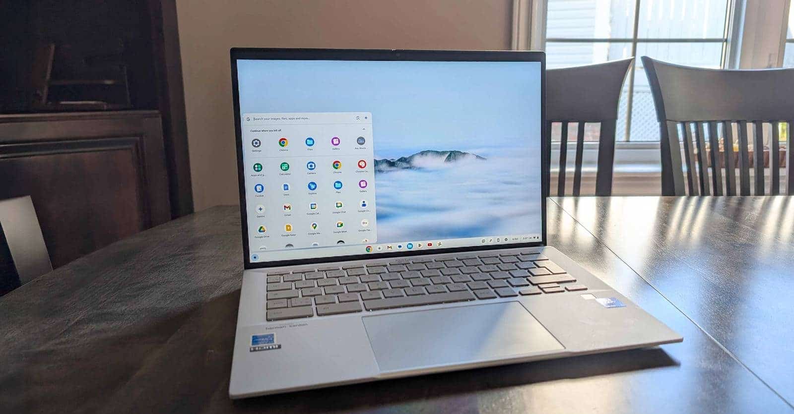 جوجل تتوسع بنظام Android ليشمل أجهزة الكمبيوتر الشخصية بهيكل من الألومنيوم: كل ما نعرفه حتى الآن