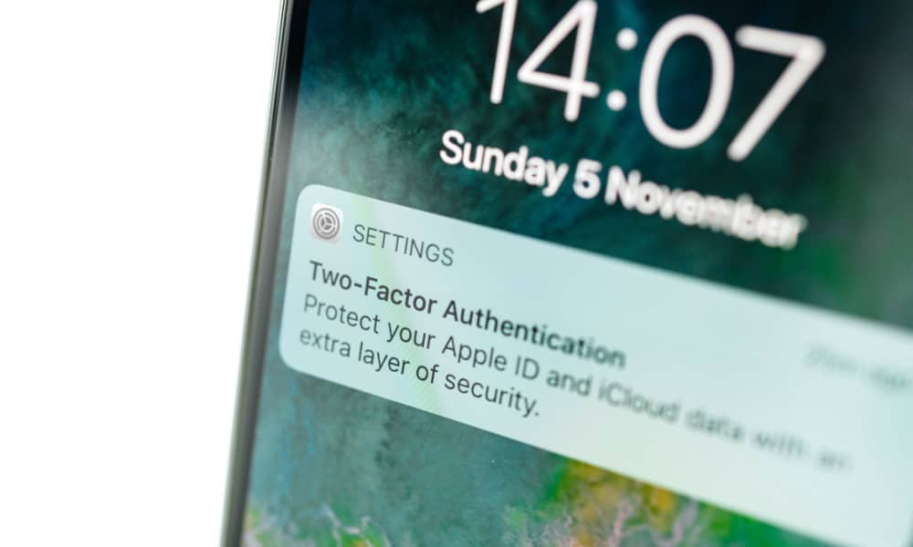 iPhone 2FA prompt on home screen