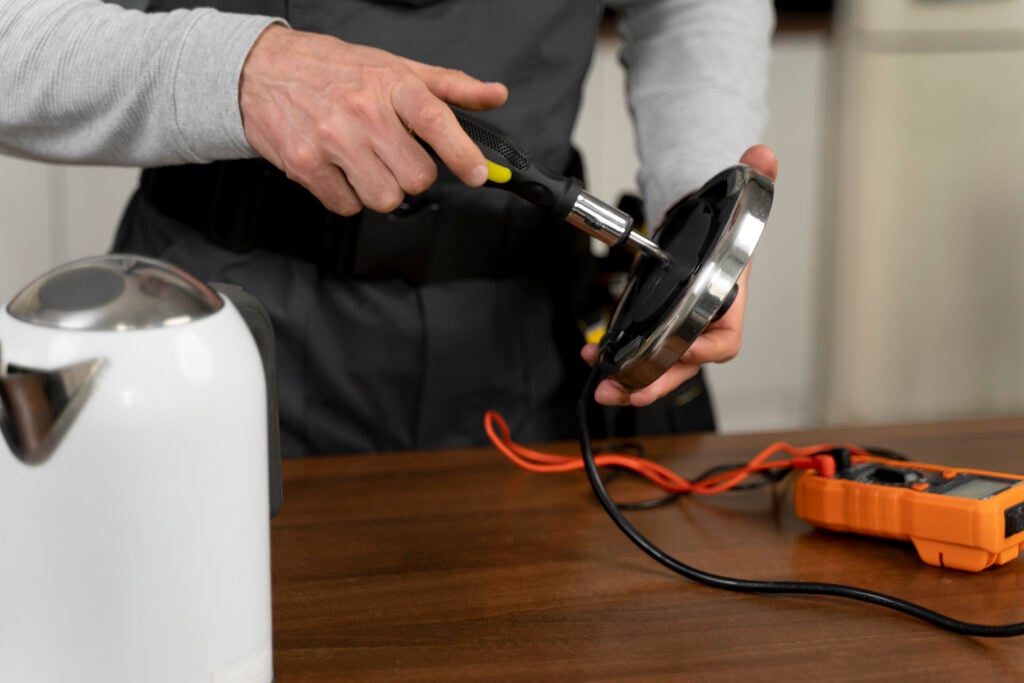 إصلاح الأجهزة بسانت بطرسبرغ: التكاليف، القرارات، والخطوات الأولى