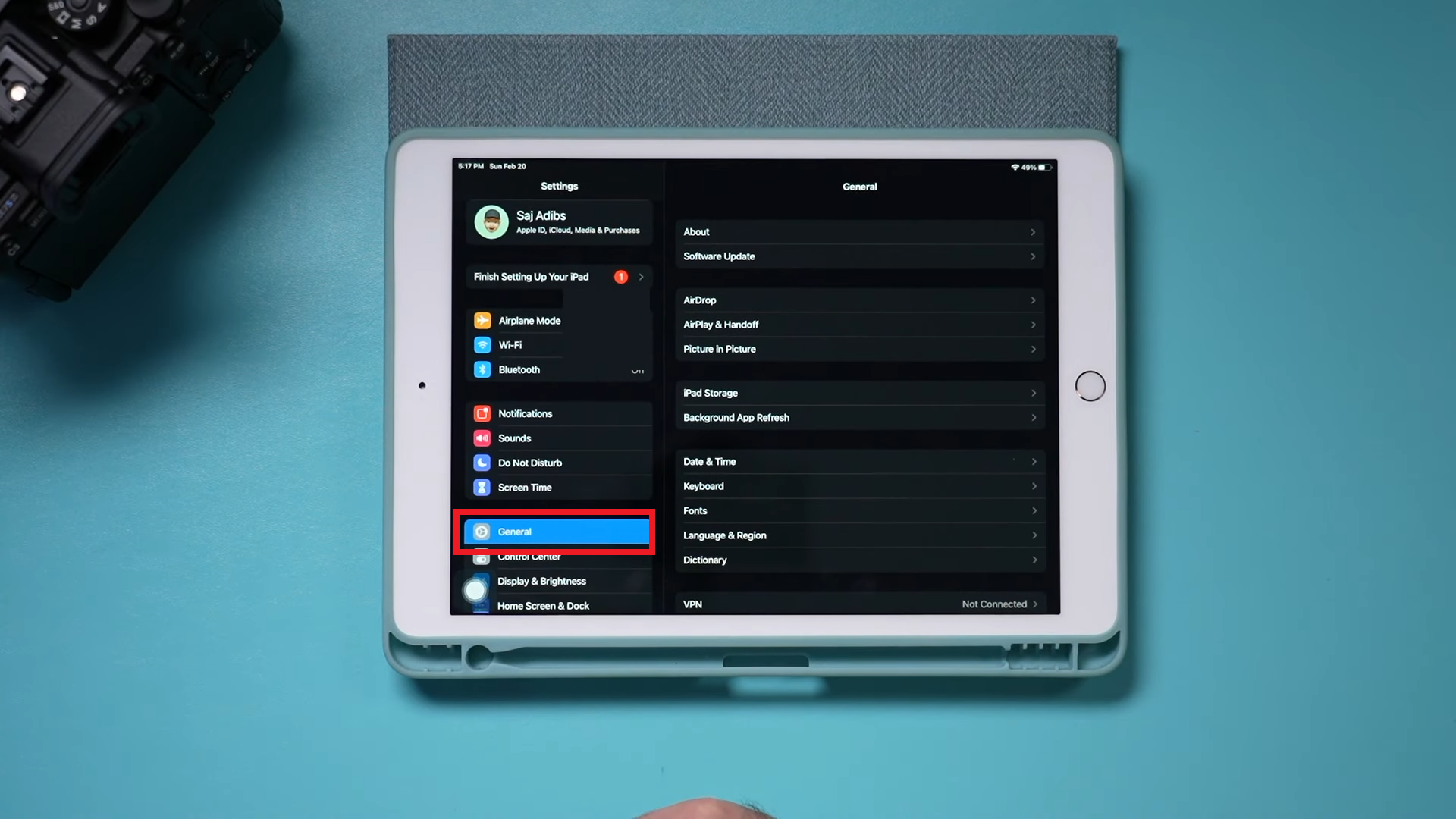 انقر على عام