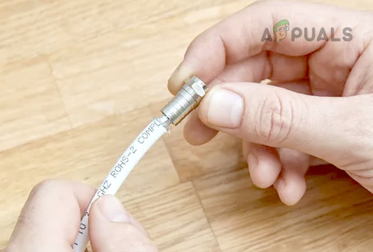 ادفع قابس الكابل المحوري فوق الكابل