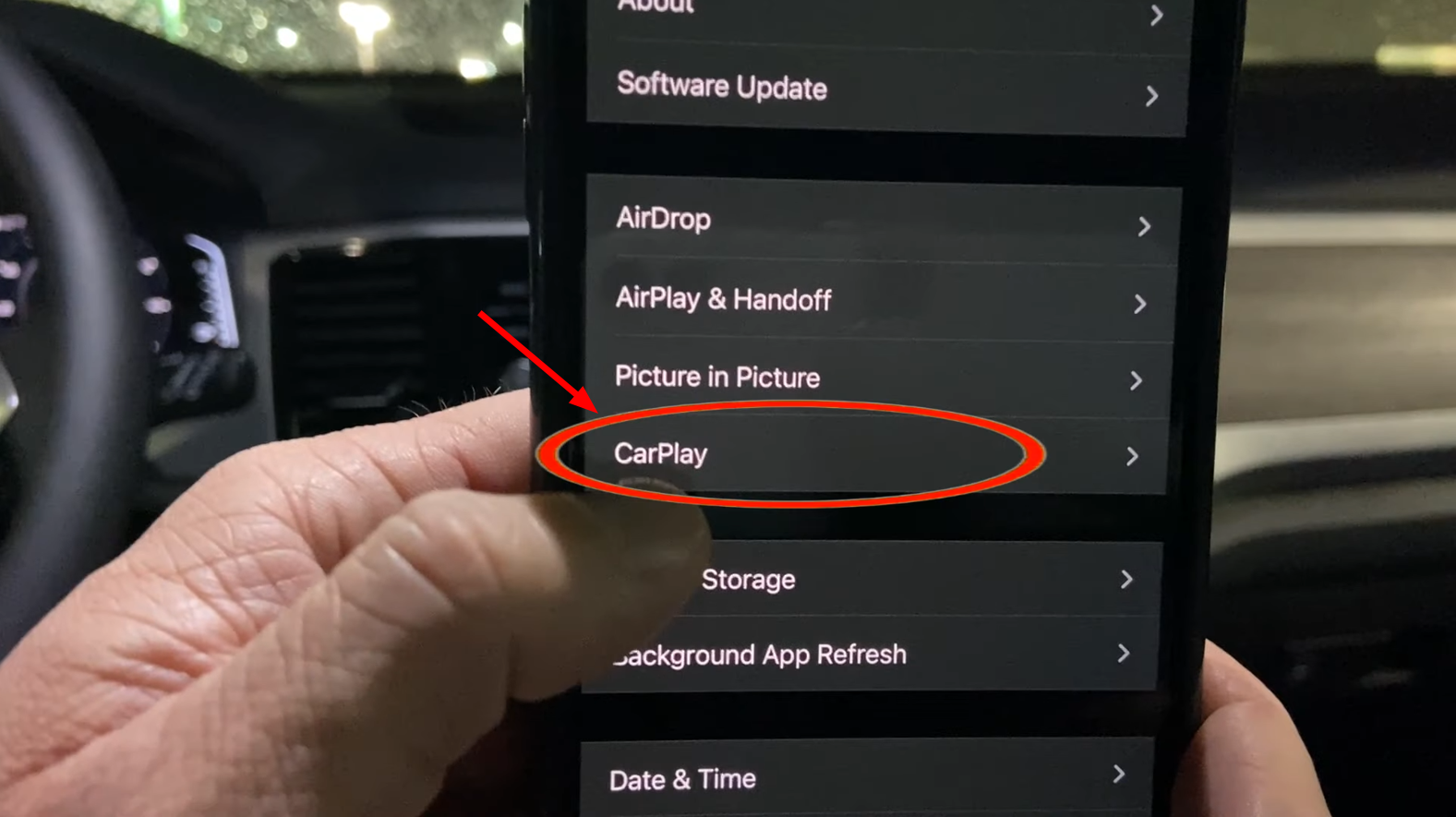 اضغط على CarPlay