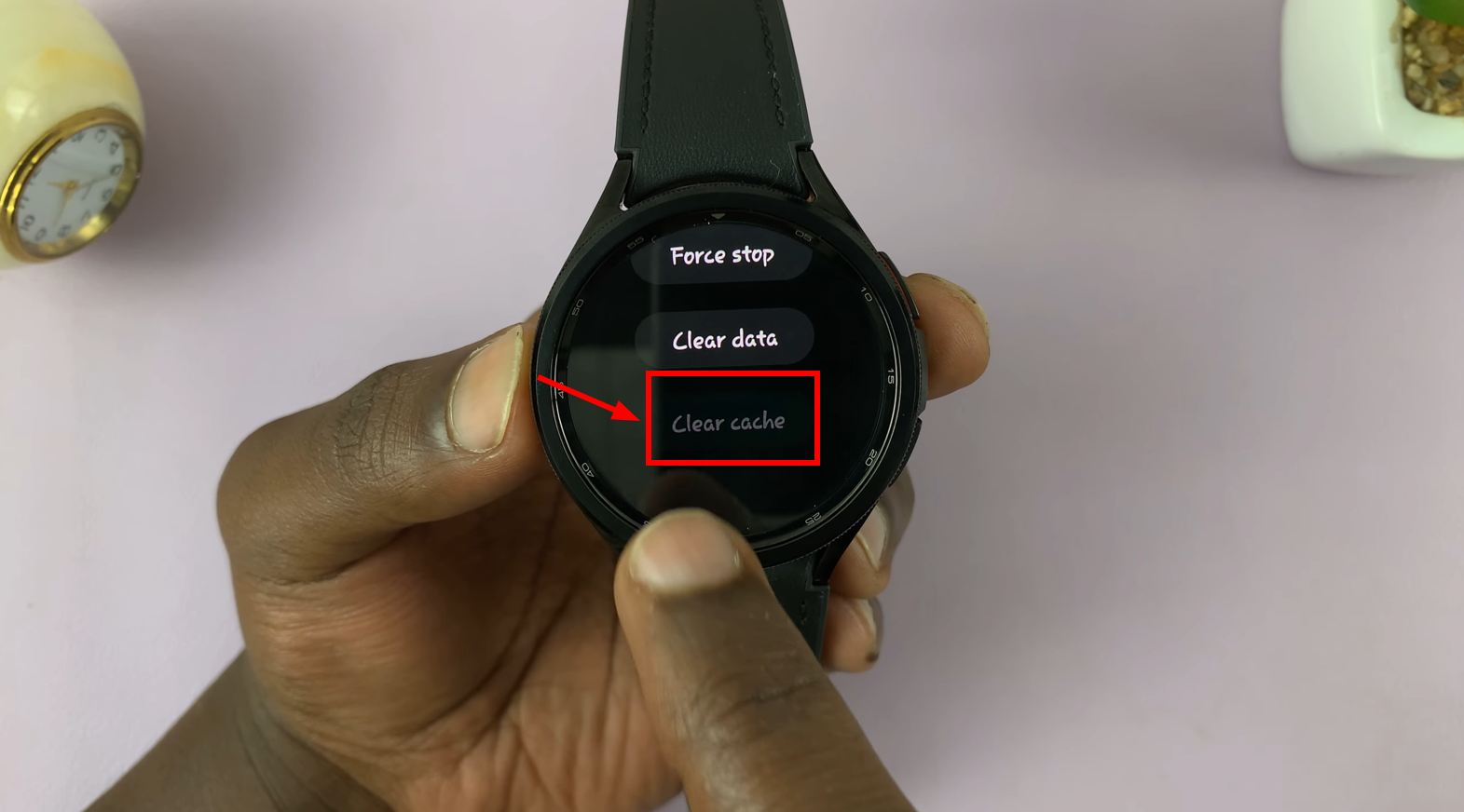 انقر على مسح ذاكرة التخزين المؤقت