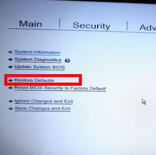 إعادة تعيين إعدادات الـ BIOS إلى الافتراضي