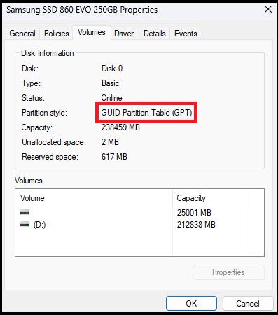 لقطة شاشة لخصائص القرص تعرض علامة تبويب وحدة التخزين مع معلومات GPT/MBR