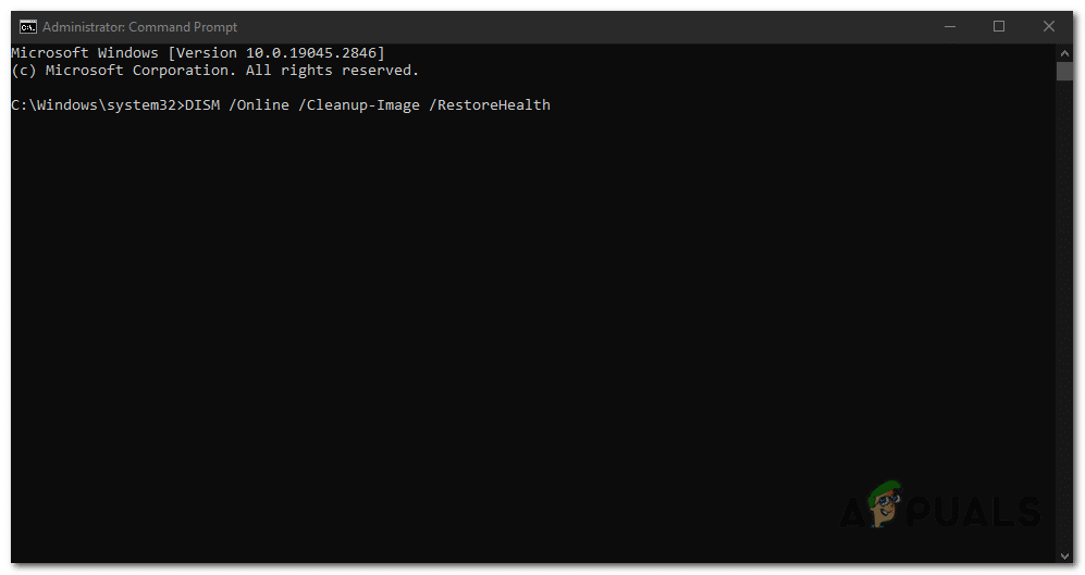 في نافذة Command Prompt، اكتب "DISM /Online /Cleanup-Image /RestoreHealth" واضغط على Enter