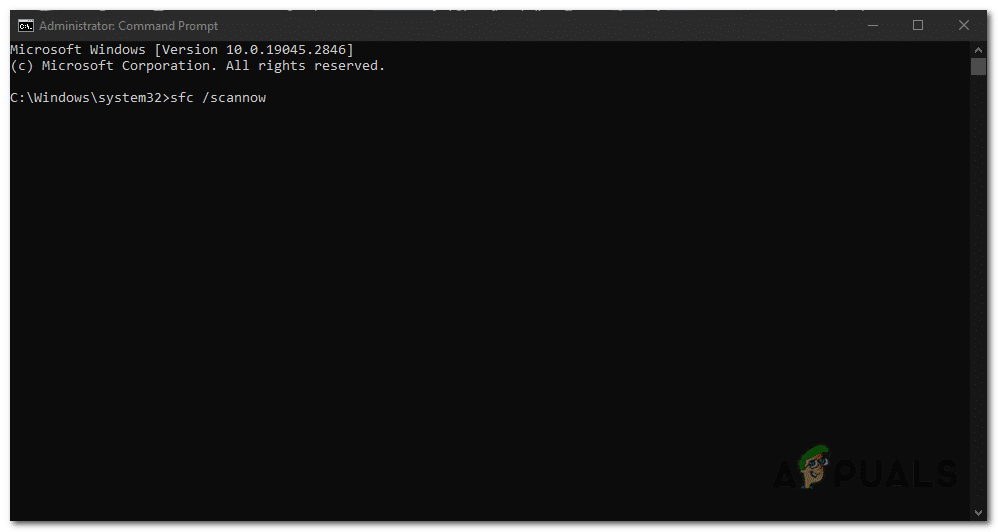 في نافذة Command Prompt، اكتب "sfc /scannow" واضغط على Enter.
