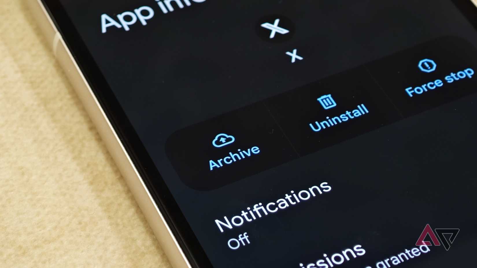 خيار أرشفة التطبيقات في Android 15