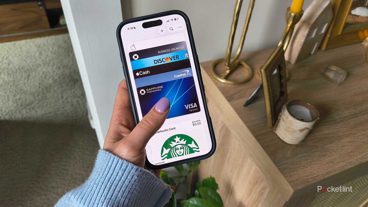 Apple Wallet على iPhone.