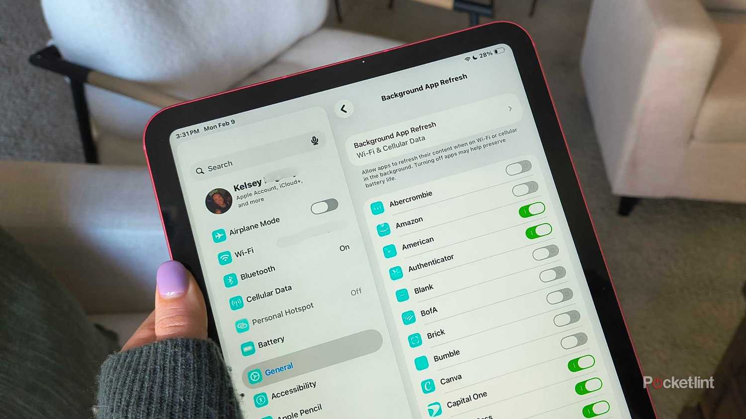تحديث التطبيقات في الخلفية على جهاز iPad.