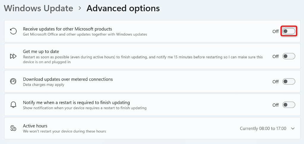 Windows 11 設定で強調表示されている他の Microsoft 製品の更新を無効にするオプション。