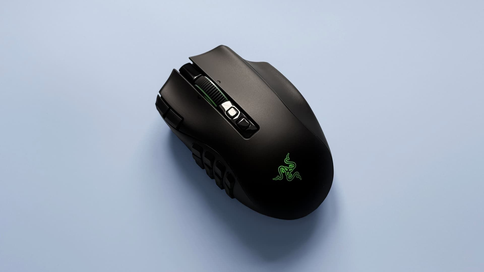 Razer Naga V3 Pro: فأرة أحببتها، لكن سعرها وحجمها كانا الفيصل