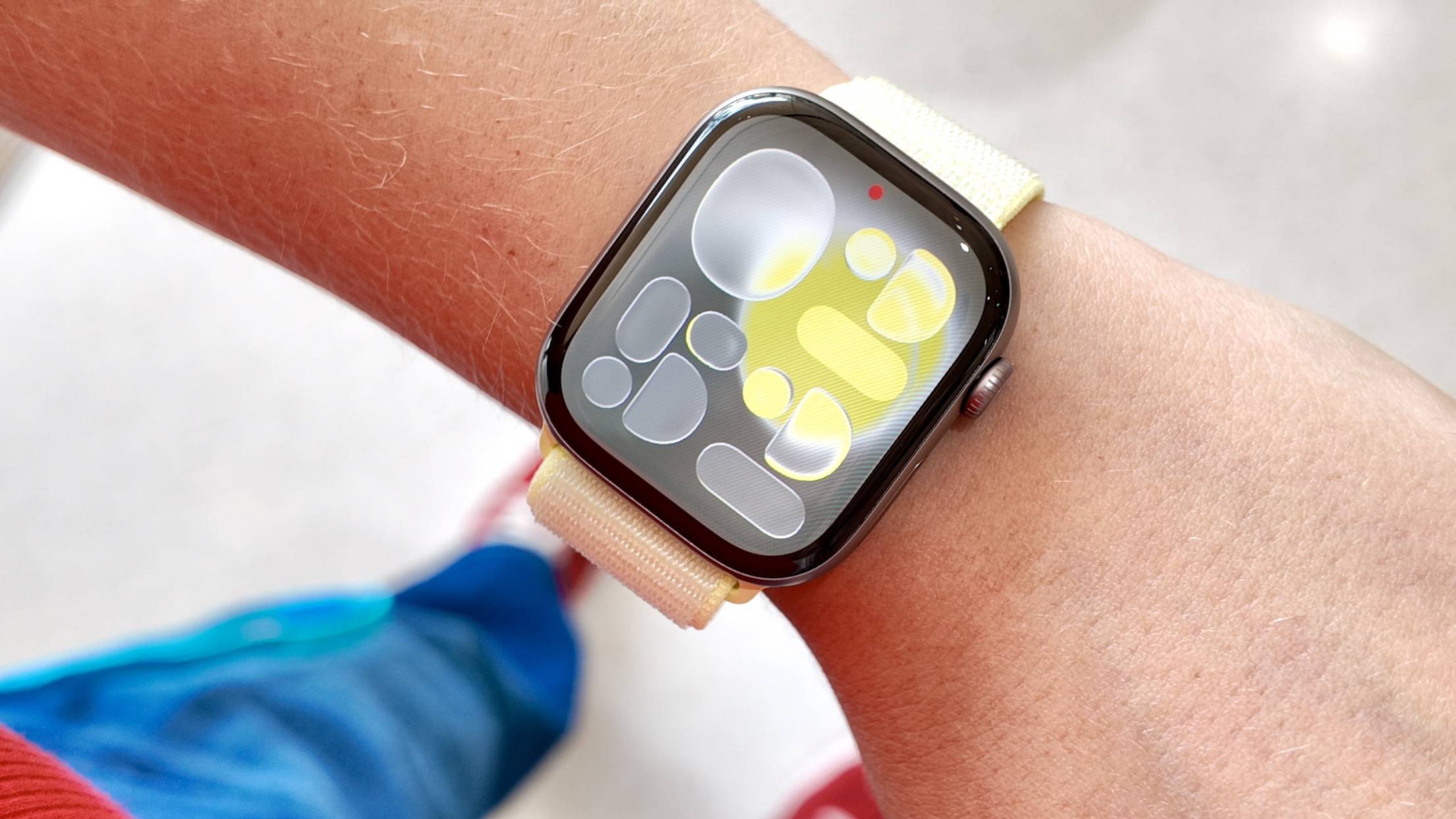 ساعة Apple Watch Series 11