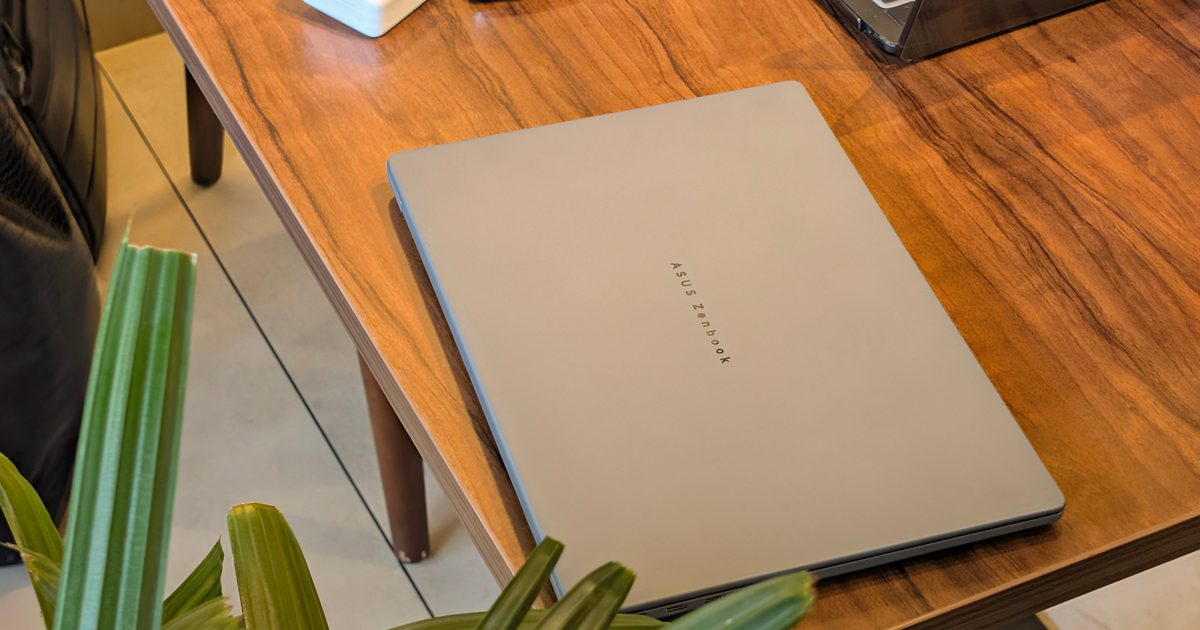 مراجعة ASUS Zenbook A14 (2026): حلم المحمول فائق الخفة الذي كاد يكتمل